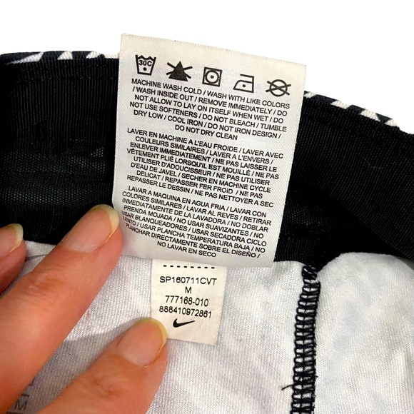 Nike Women’s Black & White Pronto Essential Cropped Running Tights/Leggings, M - Picture 14 of 15